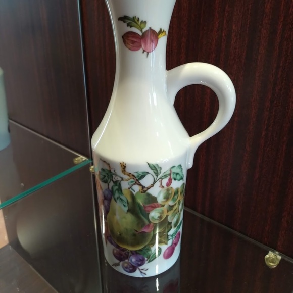 Pitcher Beautifully Decorated Made in Israel - Picture 6 of 7